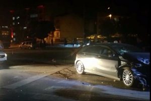 Bursa'da kazada yola fırlayan s&uuml;r&uuml;c&uuml; hayatını kaybetti