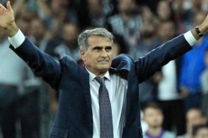 Şenol G&uuml;neş: 'Rakip futbolcu sesten dolayı &ccedil;ıkmak istedi'