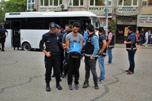 Bursa'da g&ouml;zaltındaki Bylock kullanıcısı 16 kişi adliyeye sevk edildi