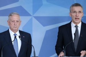 Mattis ve Stoltenberg Afganistan'da