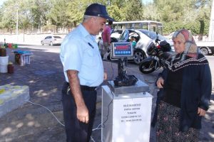 Semt pazarlarında terazi d&ouml;nemi