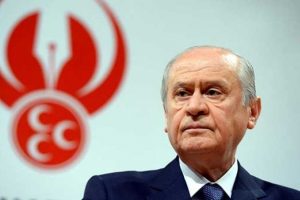 MHP Lideri Bah&ccedil;eli'den referandum &ccedil;ıkışı