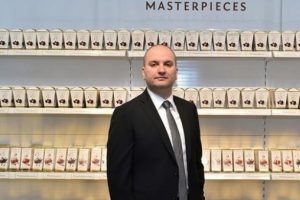 Godiva raflara girdi markette y&uuml;zde 70 b&uuml;y&uuml;d&uuml;