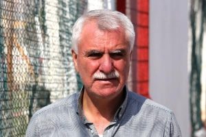 Tutu: Gelecek yıl takımı bor&ccedil;suz bir hale getireceğiz