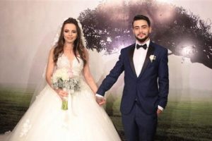 R&uuml;zgar Erko&ccedil;lar, Tuğba Beyazoğlu ile d&uuml;nya evine girdi