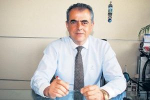 Dr. G&uuml;rb&uuml;z'den eğitim sistemi i&ccedil;in &ouml;neri