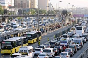 En iyi ve en k&ouml;t&uuml; trafiğe sahip şehirler belirlendi! İstanbul...