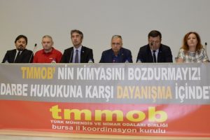 Bursa'dan sert tepki: Darbe hukukuna boyun eğmeyeceğiz!