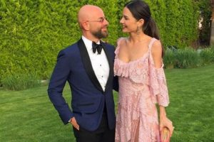Yasemin &Ouml;zilhan: İzzet beni zap yaparken g&ouml;rm&uuml;ş
