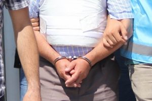 Eskişehir'de ByLock operasyonu: 21 g&ouml;zaltı
