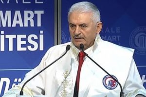 Başbakan Yıldırım: Destan deyince &Ccedil;anakkale akla gelir