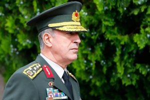 Genelkurmay Başkanı Orgeneral Akar Somali'ye gitti