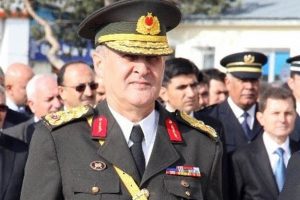 S&ouml;zde sıkıy&ouml;netim komutanına ağırlaştırılmış m&uuml;ebbet