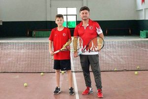 Bursa Osmangazili tenis&ccedil;i U21 Olimpiyatlarına hazırlanıyor