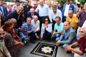 Adana'da ş&ouml;hretler kaldırımı