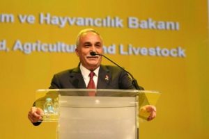 Fakıbaba: T&uuml;rkiye 106 bin tonluk bal &uuml;retimiyle d&uuml;nyada ikinci