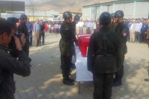 Şehit korucu g&ouml;zyaşları arasında toprağa verildi