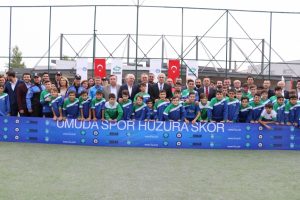 Bursa "Umuda Spor Huzura Skor" projesinin a&ccedil;ılışı yapıldı