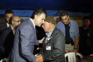 Bakan &Ccedil;elik'ten şehit askerin ailesine taziye ziyareti