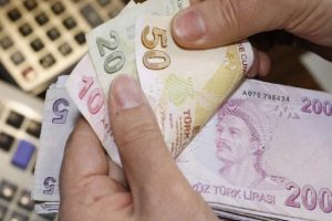 Kredi &ccedil;ekecekler dikkat! Bankalar y&ouml;netmelikleri değiştirdi