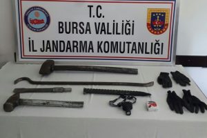 Bursa'da izinsiz kazı operasyonunda su&ccedil;&uuml;st&uuml;!