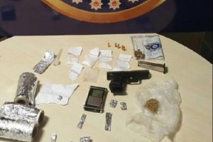 Bursa polisinden uyuşturucuya ge&ccedil;it yok!