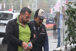 Sahte para su&ccedil;undan aranan şahıs tutuklandı