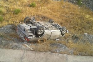 Otomobil takla attı:  1 yaralı