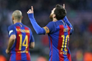 Barcelona-Las Palmas ma&ccedil;ı ertelendi