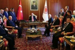 Kılı&ccedil;daroğlu: "Meclis Başkanı'na yakışmıyor"