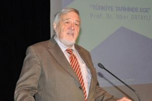 İlber Ortaylı'dan ilk ders: Gavur İzmir lafı...