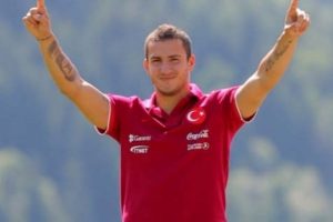 Milli takımın yıldızıydı, yok oldu