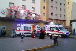 Kadına şiddet bitmiyor! &Ccedil;ocuğunun g&ouml;zleri &ouml;n&uuml;nde...