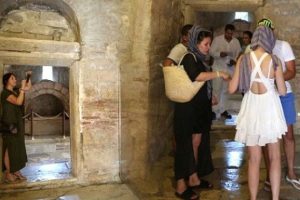 Antalya'da heyecanlandıran 'Noel Baba' keşfi