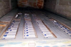 Jandarmanın dikkati ka&ccedil;ak&ccedil;ılara fırsat vermedi