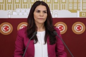 HDP'li vekilin milletvekilliği d&uuml;ş&uuml;r&uuml;ld&uuml;!