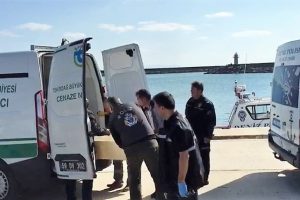 3 g&uuml;nd&uuml;r aranıyordu, denizden cesedi &ccedil;ıktı