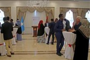 T&uuml;rkiye'deki &Uuml;niversitelerden mezun Somalililer buluştu