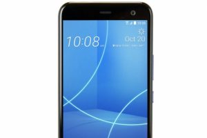 Suya dayanıklı HTC Ocean Life geliyor!