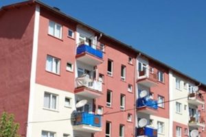 Askeri lojmanda hırsızlık! Tek tek s&ouml;kt&uuml;ler