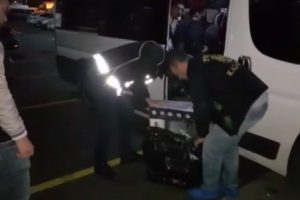 G&ouml;&ccedil;men ka&ccedil;ak&ccedil;ılığı operasyonu: 11 g&ouml;zaltı