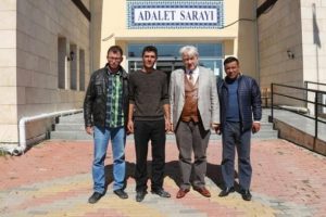 CHP'li başkana 'Cumhurbaşkanı'na hakaret' g&ouml;zaltısı