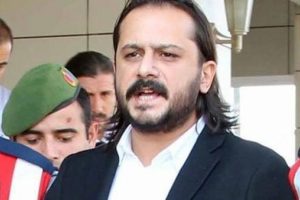 Emrah Serbes'ten yeni senaryo! Kan tahlilinden b&ouml;yle ka&ccedil;tı