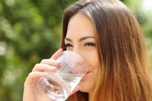 Mevsim depresyonundan su i&ccedil;erek ve y&uuml;r&uuml;yerek &ccedil;ıkın