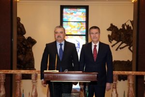 Bakan Canikli &Ouml;zbek mevkidaşıyla g&ouml;r&uuml;şt&uuml;