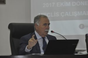 CHP'li Başkan'dan AK Parti'li kadın &uuml;yeye hakaret