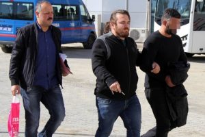 2 ilde 29 adrese uyuşturucu baskını: 12 g&ouml;zaltı
