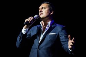 Fransız şarkıcı Dany Brillant yarın konser verecek