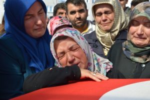 Şehitten annesine y&uuml;rek yakan s&ouml;z