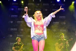 Aleyna Tilki konseri şehitler nedeniyle ertelendi